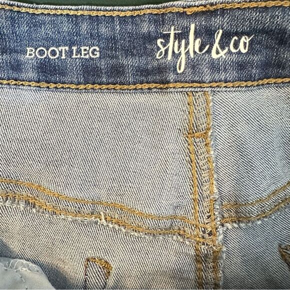 Style&Co Bootleg button up jeans - Picture 4 of 5